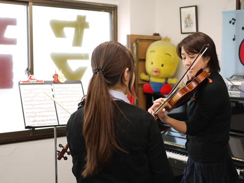 K音楽教室9ヴァイオリンレッスン2